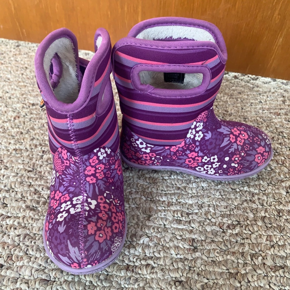 Purple Floral Bog Boots Size 7